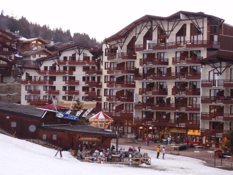 Ski-in ski-out 1 bed, La Tania - Bed and Breakfast Courchevel 1550