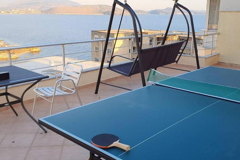 Glen's Rooftop - Bed and Breakfast Sarandë