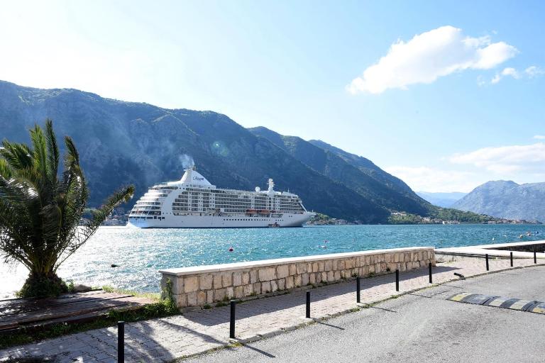 Apartmani F&M - Bed and Breakfast Kotor