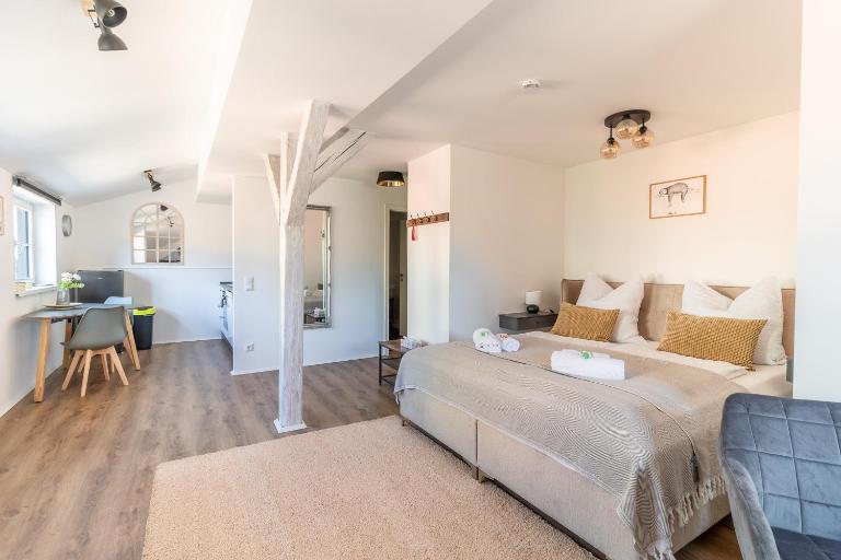 Daniels Apartment an der Schloßbrücke - B&B Misnia