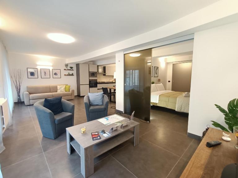 Orlando Catania Luxury Open Space - B&B Catania