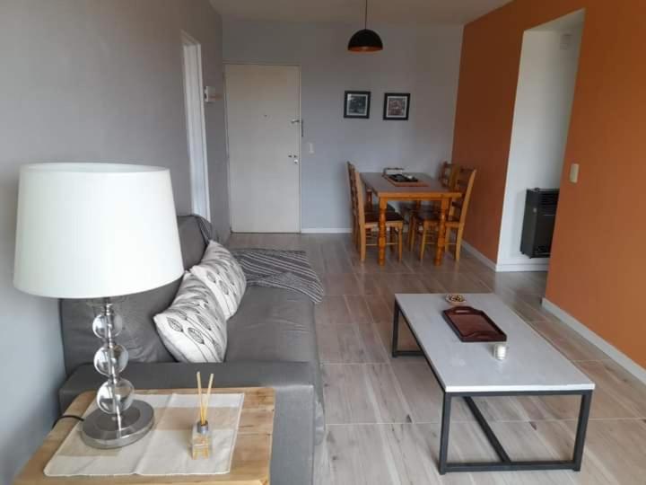 Depto Rawson Home - Bed and Breakfast Rawson