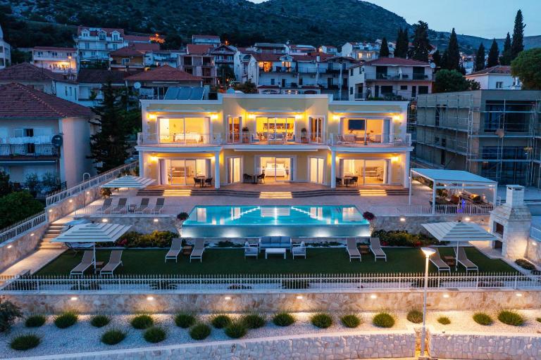 Villa Bella Vista am Meer - B&B Trogir