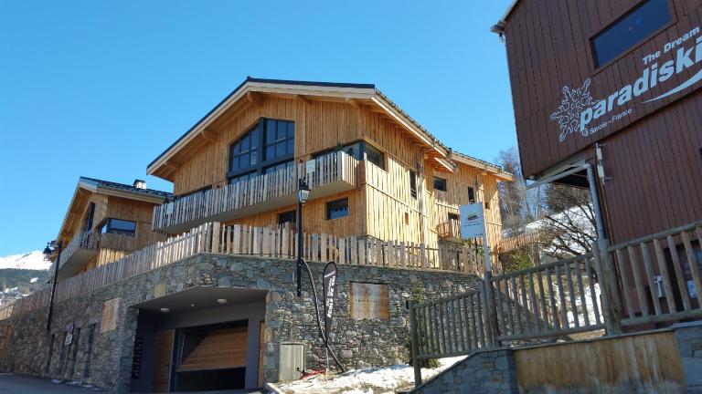 Chalets Residence Snoweden - B&B Montchavin