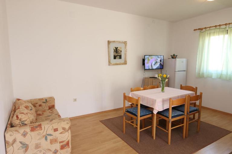Apartment Tena - B&B Šilo