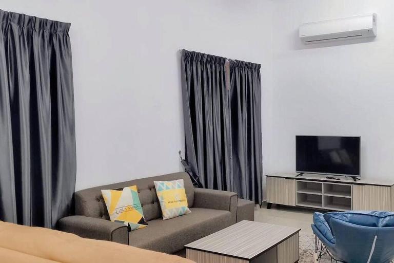Arowana Port Dickson Homestay - B&B Kampung Teluk Kemang