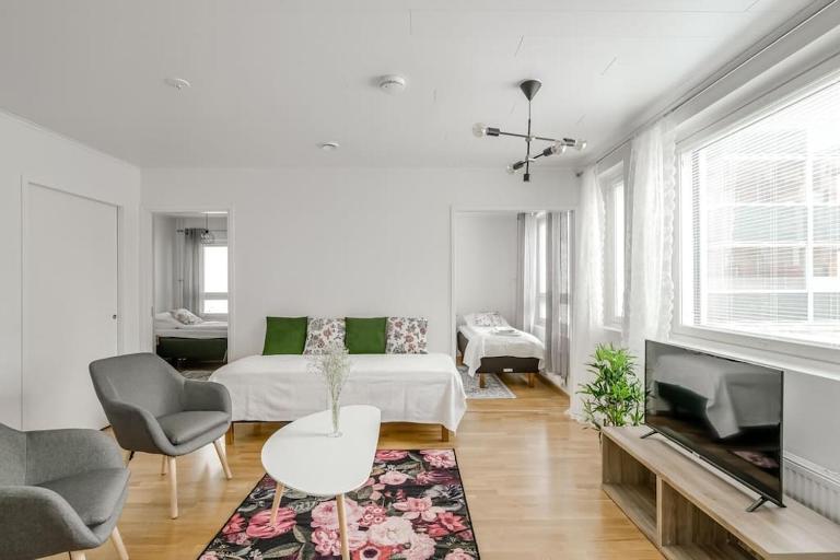 Kotimaailma Joensuu - Saunallinen kolmio keskustassa - B&B Joensuu