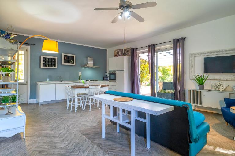 Guest House Abbacurrente - B&B Platamona