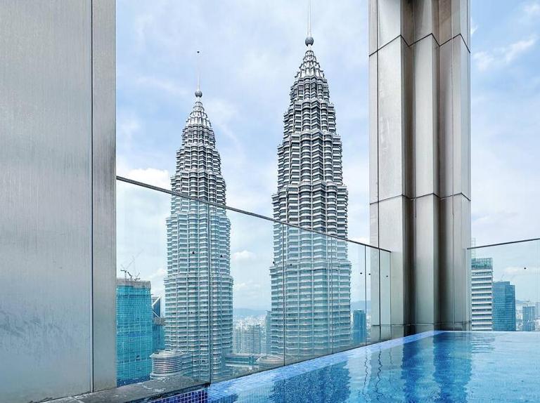 Tropicana The Residence Onebedroom suite by VVHOMESTAY - Bed and Breakfast Kuala Lumpur