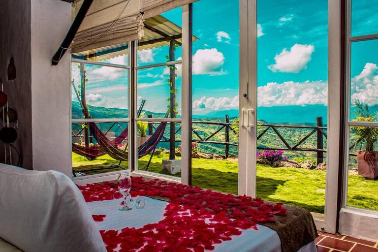 GLAMPING PUNTA CAÑON - Bed and Breakfast Villanueva