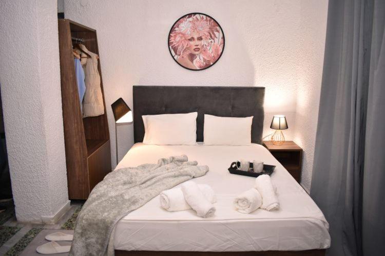 PELEKAN rooms and apartments ATHINA 23 - Ferienwohnung Pefkochori