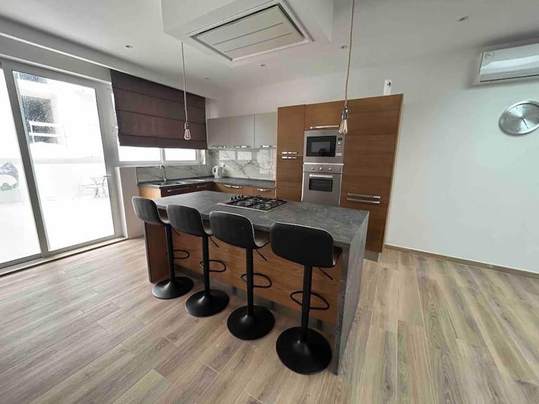 A flat in the heart of bugibba - Ferienwohnung St Paul's Bay