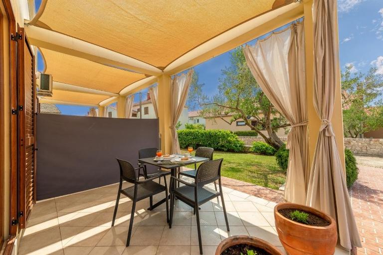 House Nin (864) - B&B Nona