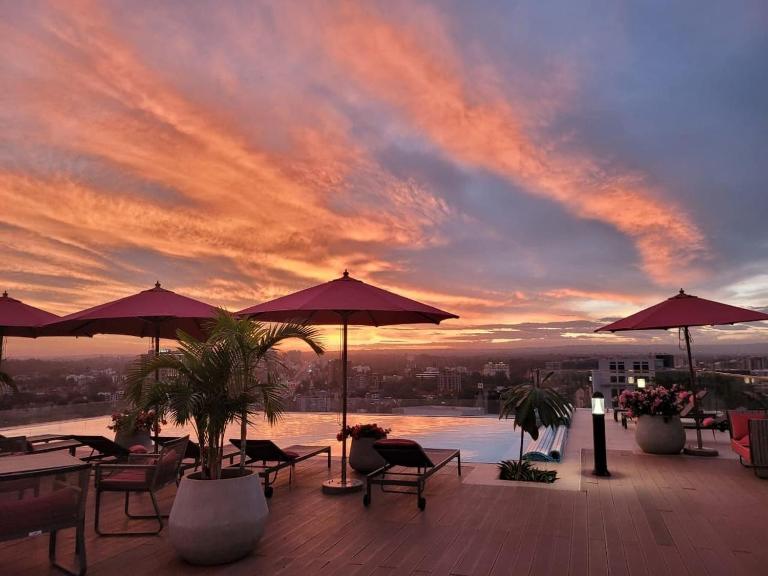 Skynest Residences by Lisa's Paradise - B&B Nairobi
