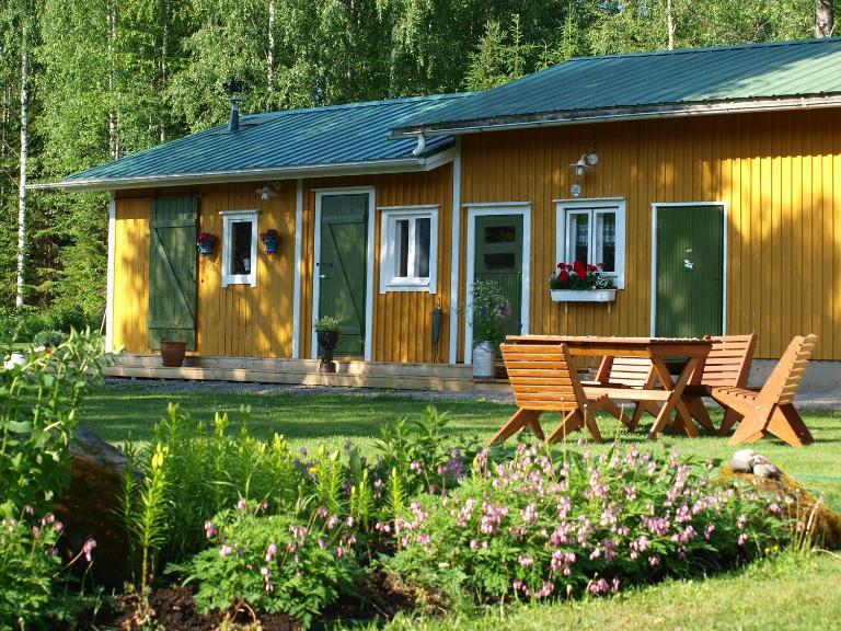 Suopirtti bed & breakfast and sauna - B&B Konnevesi