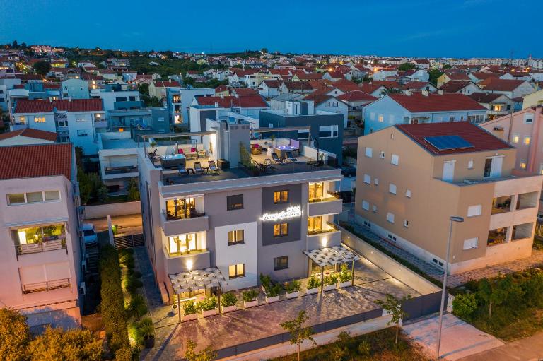 Luxury Majpruz Suites I - Bed and Breakfast Zadar
