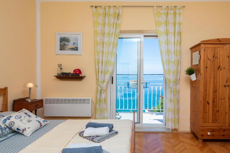 Mer Vue - 3 floor Private House by the Sea - Ferienwohnung Split