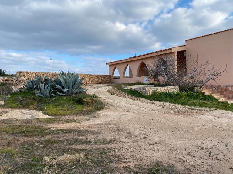Relax e tranquillità a Cala Pisana - Chambres d'hôtes Lampedusa