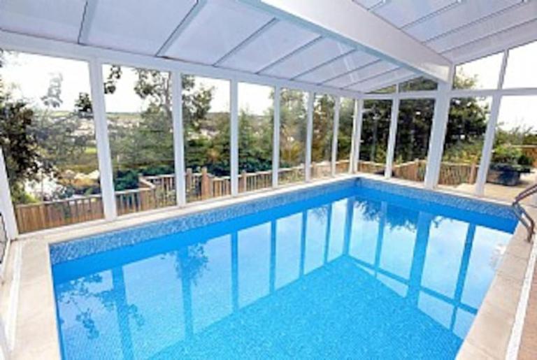 Luxury House, SeaViews, En-Suites & Private Pool - B&B Saundersfoot