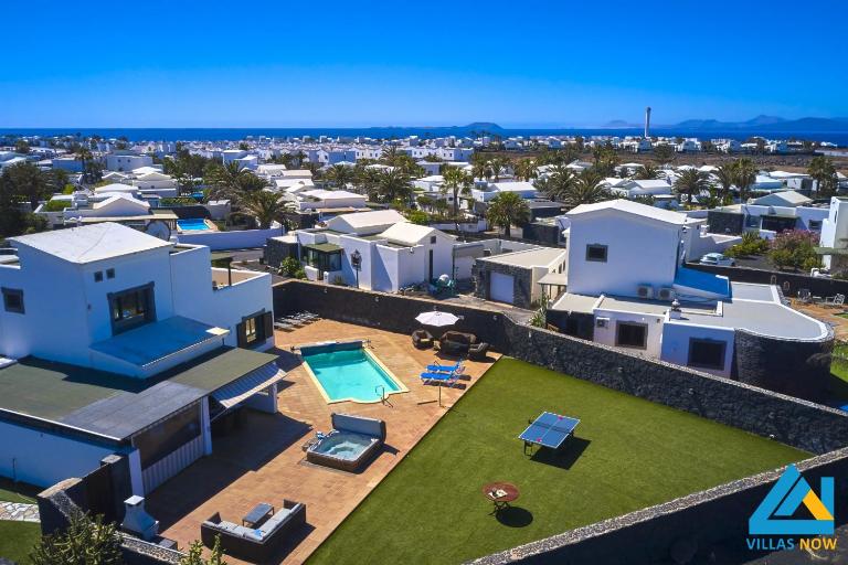 Casa Beluka by Villas Now Ltd - B&B spiaggia di Blanca