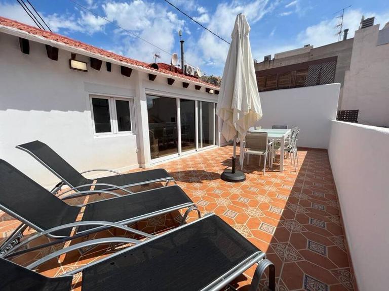 LovelyLoft Las Flores Ático - B&B Alicante