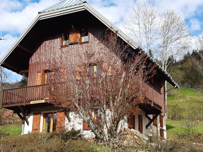 Le Chal'heureux grand chalet familial 8 personnes - B&B Saint-Pierre-de-Chartreuse