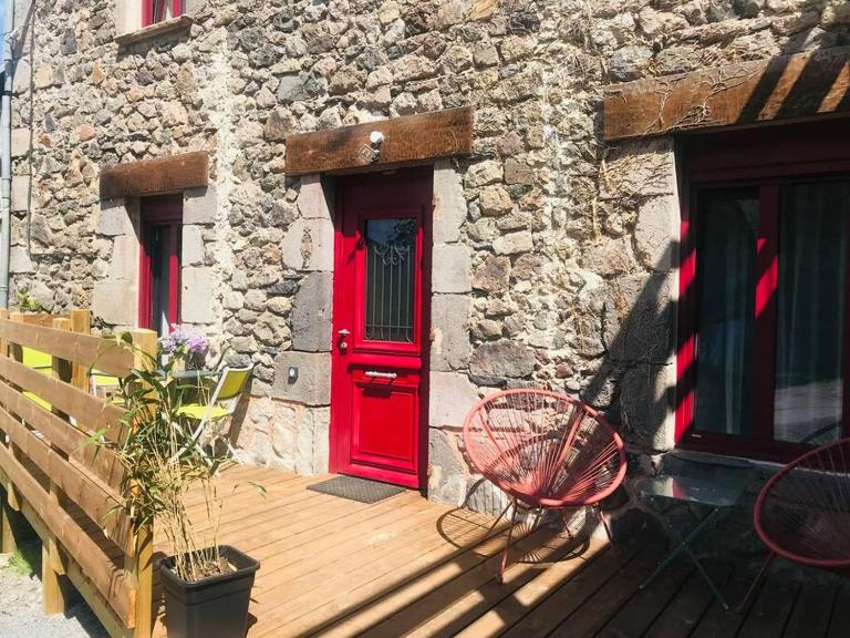 Chez Gaston - B&B Chambon-sur-Lac