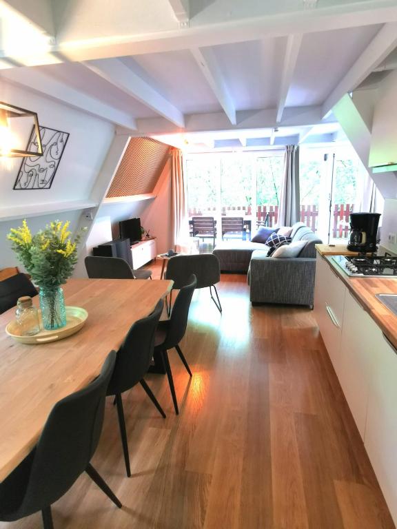 Chalet Het Bosnestje Durbuy - Bed and Breakfast Durbuy
