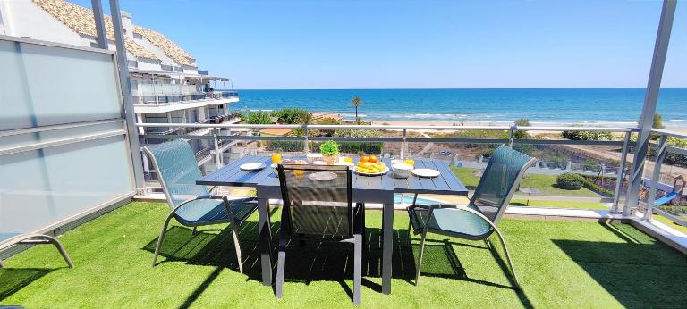 Apartamento Jardines de Deveses by DENIA COSTA - B&B Denia