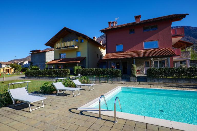 Residence Girasole Casa Rossa A - Ferienwohnung Colico Piano