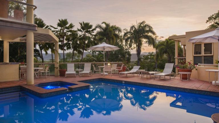 1 The Hill Apartments Port Douglas - B&B Port Douglas