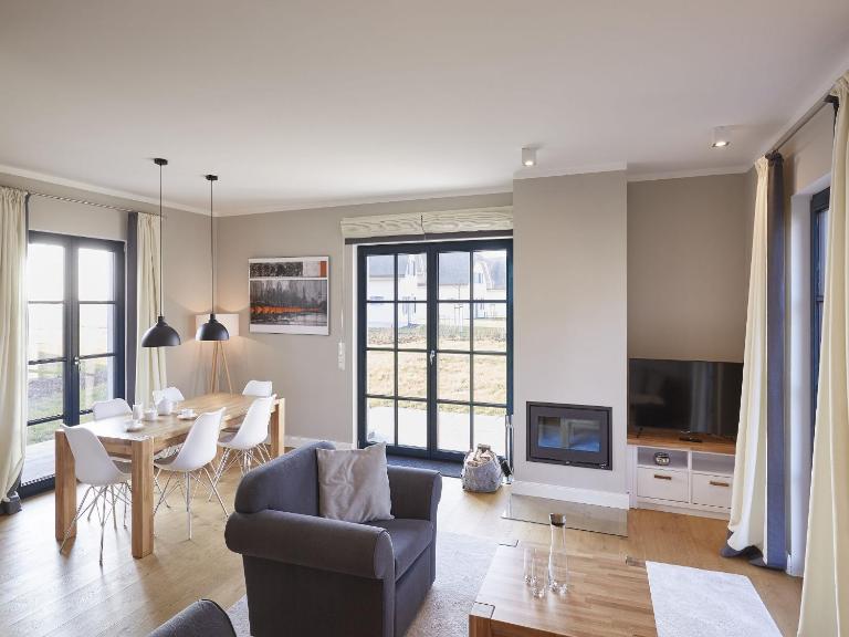 Reetland am Meer - Premium Reetdachvilla mit 3 Schlafzimmern, Sauna und Kamin F09 - Ferienwohnung Dranske