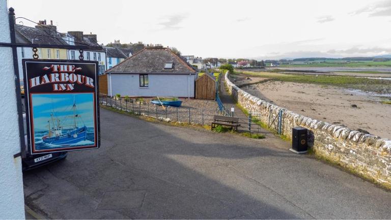 The Harbour Inn - B&B Garlieston