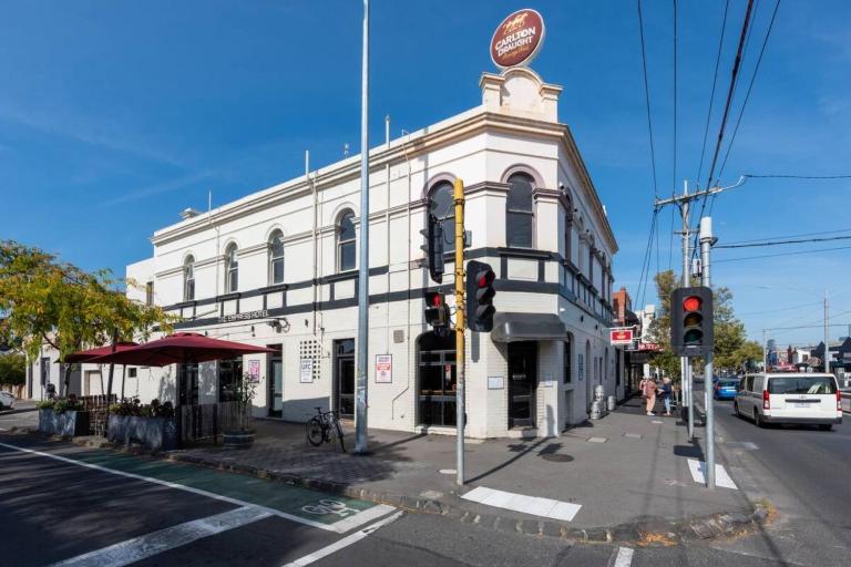 Private Unit in Heritage Building in Fitzroy North - Chambres d'hôtes Melbourne
