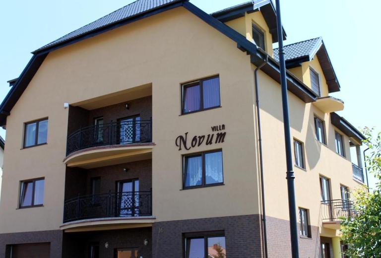 Villa Novum - Ferienwohnung Łeba