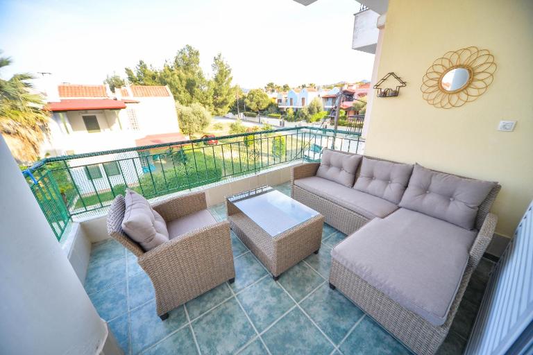 Apartman Porto Blue Lux - Ferienwohnung Pefkochori