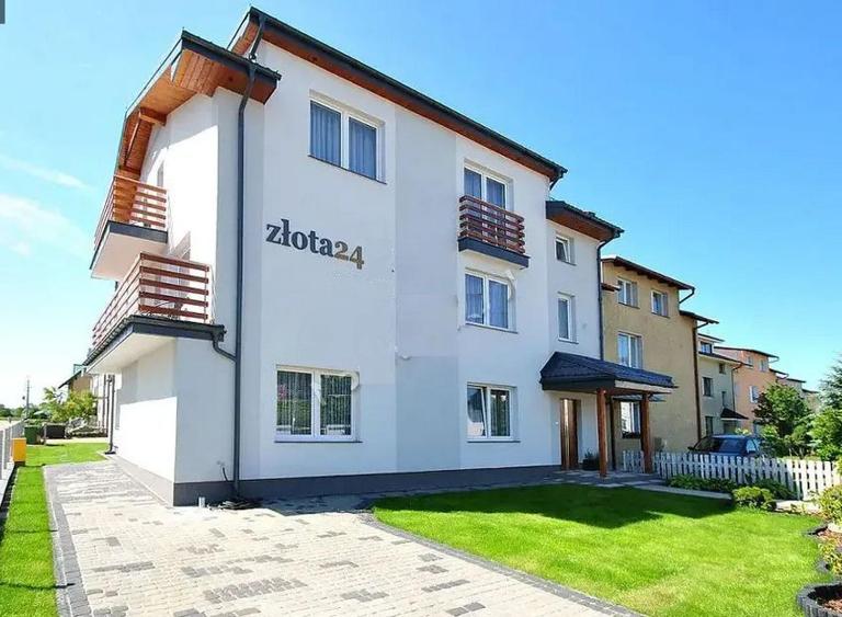 Złota 24 - B&B Karwia