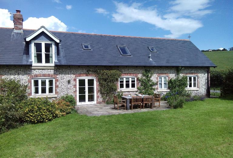 Rampisham Hill Farm Barn - B&B Hooke