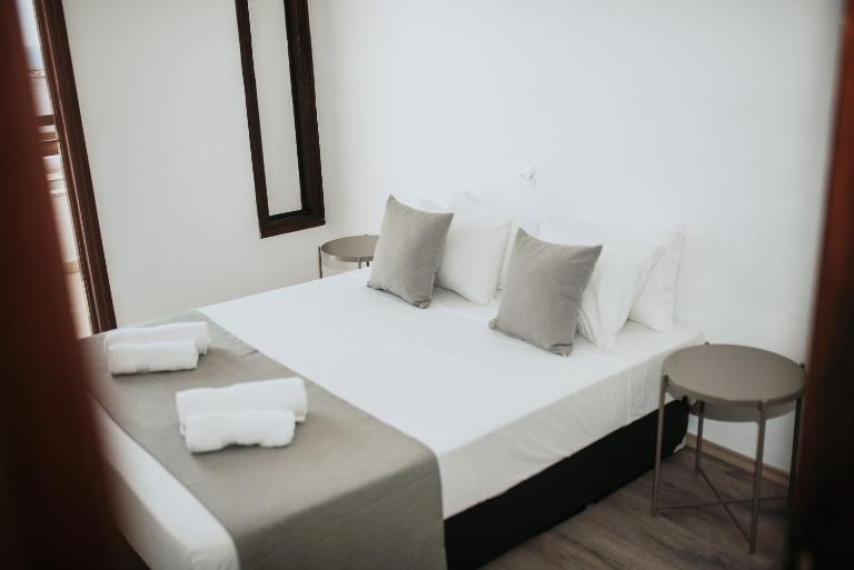 Ovis Hotel Apartments - Ferienwohnung Agia Napa
