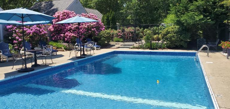 The Platinum Pebble Boutique Inn - Adults Only Property - B&B Harwich Port