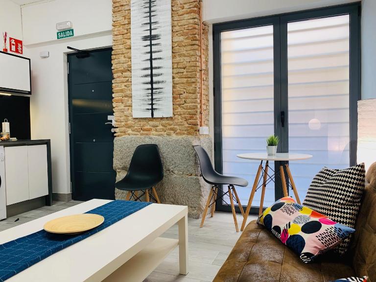 Apartamento con encanto en zona Tirso de Molina-Sol - B&B Madrid