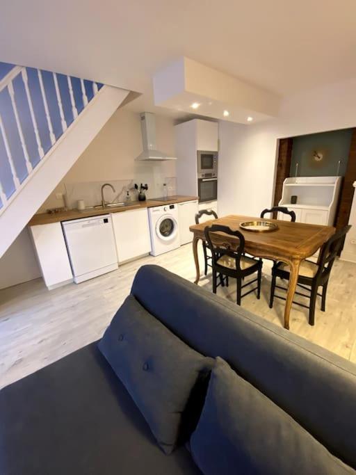 Charmante petite maison - Bed and Breakfast Bourges