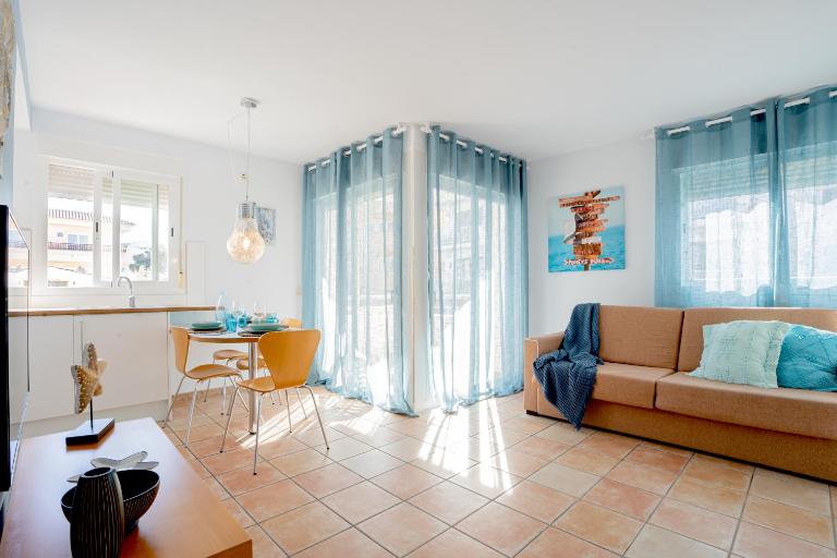 Apartamentos Turisticos CAN CUNILL - B&B Es Pujols