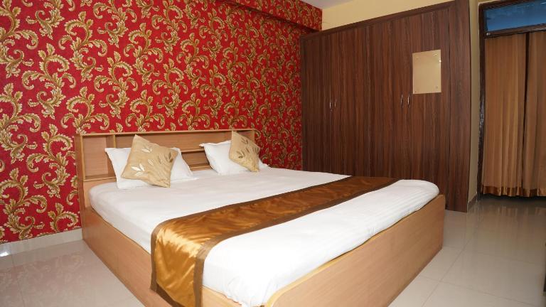 The Royals Home Stay - B&B Deoghar