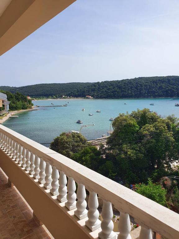 Apartmani Maris - Ferienwohnung Rab