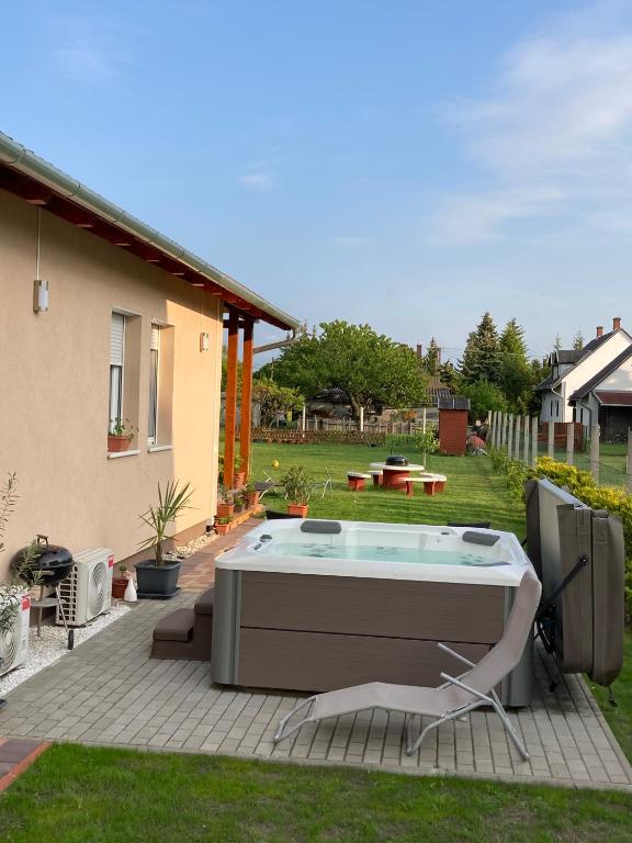 Konrad Apartman - B&B Balatonmáriafürdő