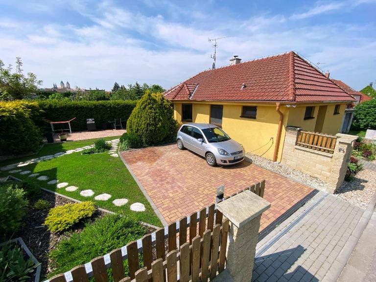 Apartmán Valtice 24 hod check in - B&B Valtice