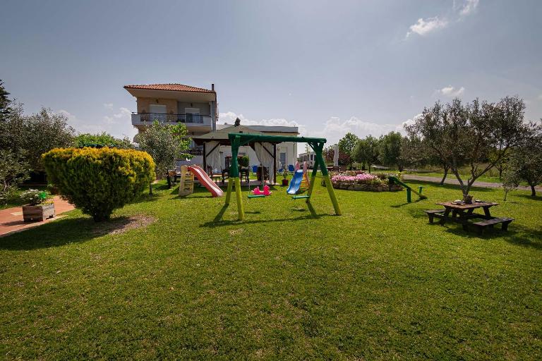 Frezia Complex - Frezia Maisonette - B&B Nea Potidaia