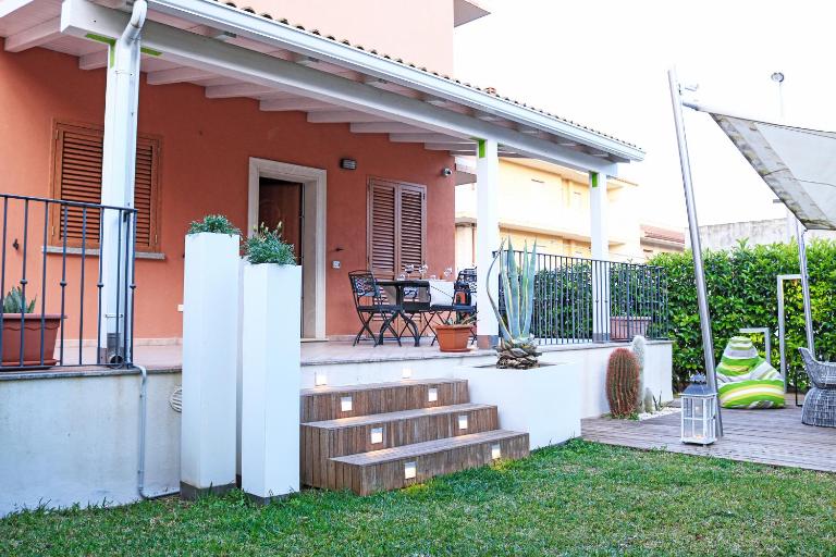 Villetta & Suite Angela Pozzallo 150mt mare v Auriga - B&B Pozzallo