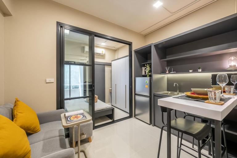 C2 stay Phayathai - B&B Pom Prap Sattru Phai